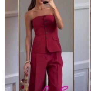 ZARA WOMAN NWT SS25 RED BUTTONED STRAPLESS TOP- SIZE M